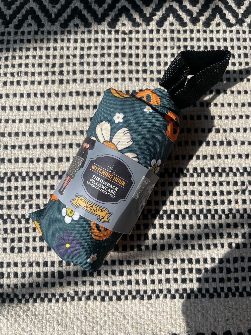 Jack-o’-lantern & floral print trick-or-treat bag
